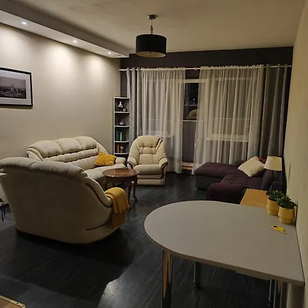 Appartamento дом с парковкой, близко к центру