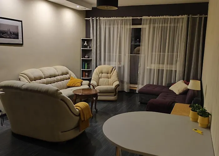 Apartmán дом с парковкой, близко к центру