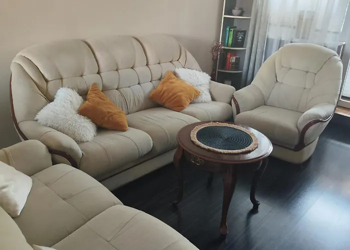 дом с парковкой, близко к центру דירה